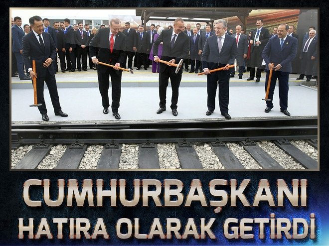 660x494-cumhurbaskani-erdogan-btk-cekicini-hatira-aldi-1509777810763