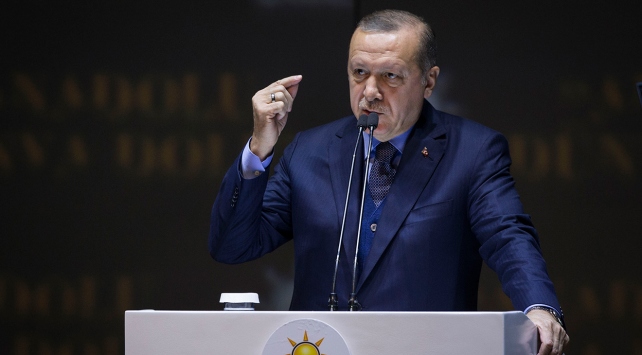 Cumhurbaşkanı Recep Tayyip Erdoğan: Bizim başımız ne kadar dikse, Batının o kadar eğiktir