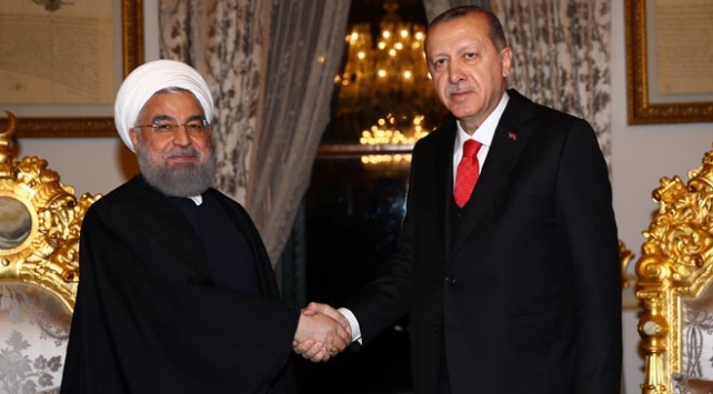 Cumhurbaşkanı Erdoğan İranlı mevkidaşı Ruhani ile görüştü