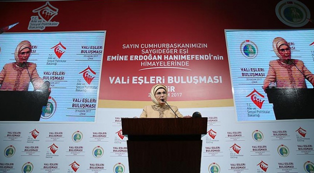 Emine Erdoğan: Yerkürede nerede insanlık sorunu varsa biz oradayız