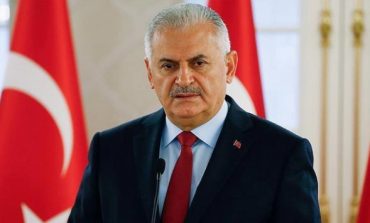 Başbakan Yıldırım: Kudüs'ün statüsüyle oynamak pimi çekilmiş bomba etkisi yaratır