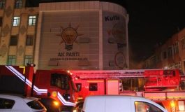 Konya'da AK Parti ilçe binasında yangın