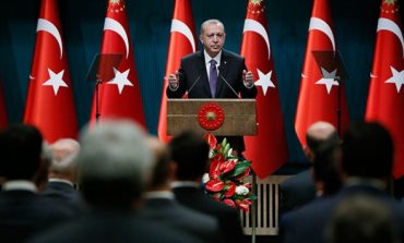 Cumhurbaşkanı Erdoğan: Terör örgütüne teslim edilmiş belediyeler borç batağındaydı